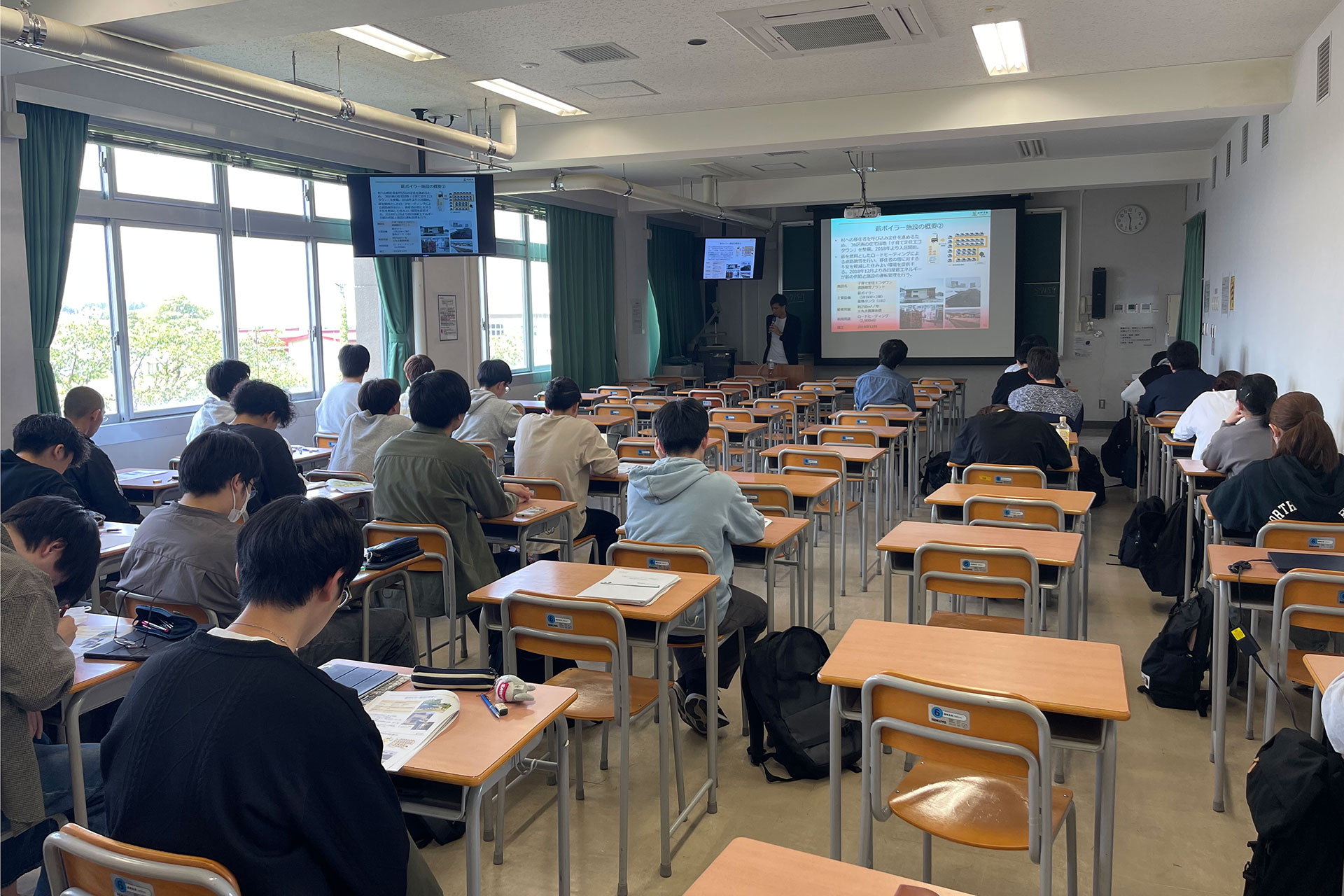 授業風景（地域環境工学概論）